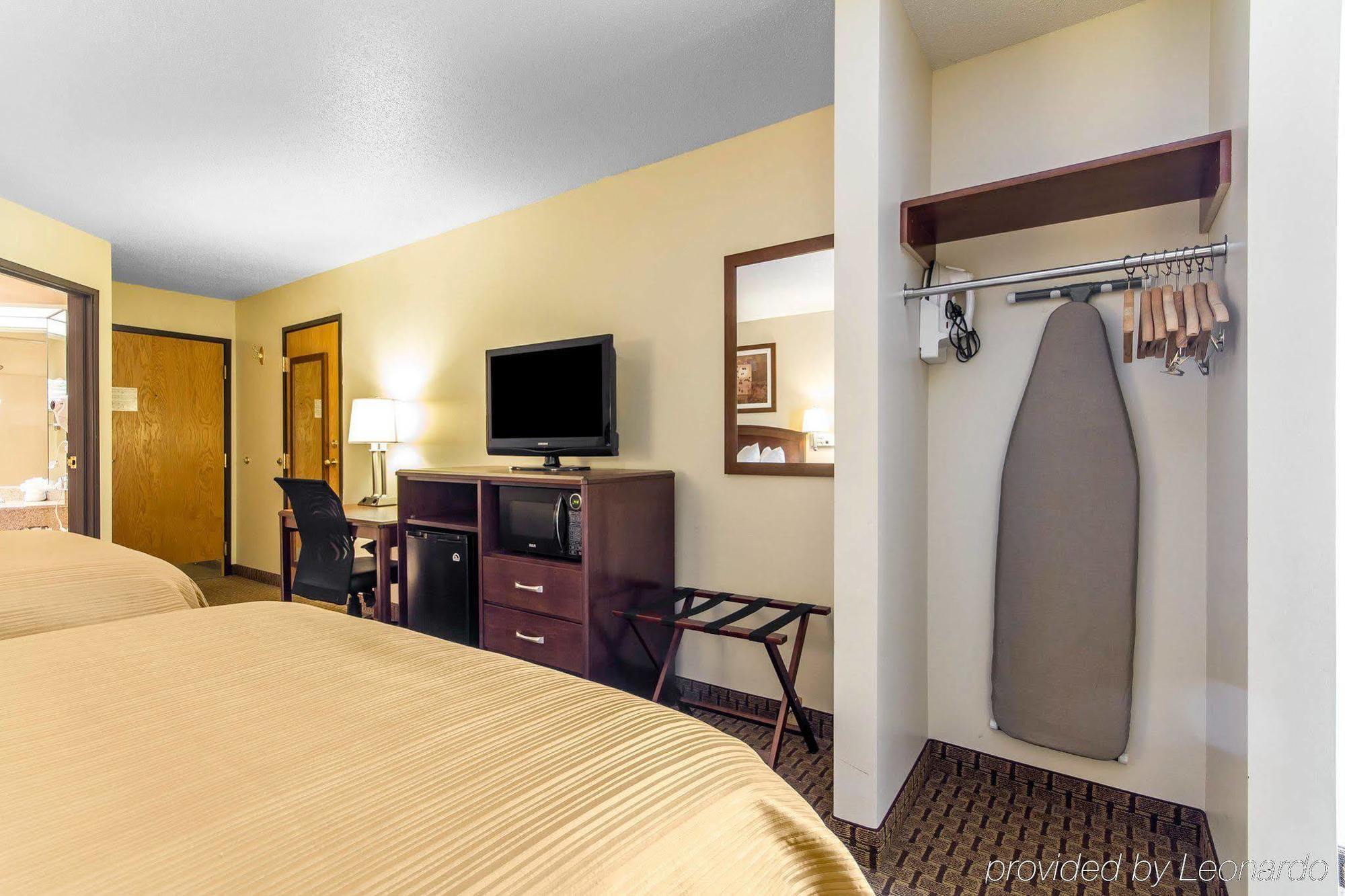 לה קרוס Quality Inn מראה חיצוני תמונה